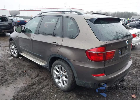 2012 BMW X5 xDrive35I/xDrive35I Premium/xDrive35I Sport Activity from USA, damaged, VIN 5UXZV4C54CL744192